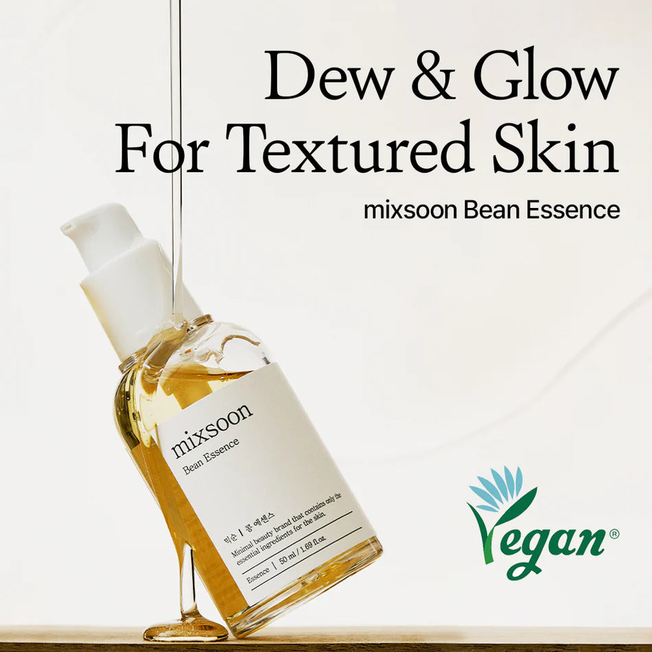 Mixsoon Bean Essence – A nourishing and hydrating essence with soybean extract, designed to rejuvenate and brighten the skin while improving texture.