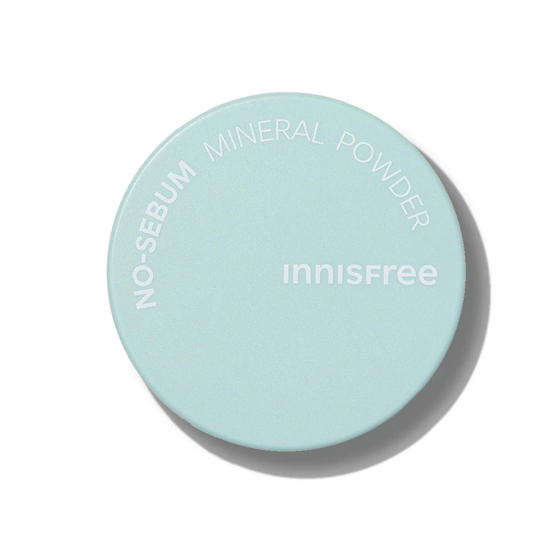 Innisfree No Sebum Mineral Powder – 5g powder that absorbs excess oil and sweat, keeping skin fresh, matte, and healthy without harsh chemicals