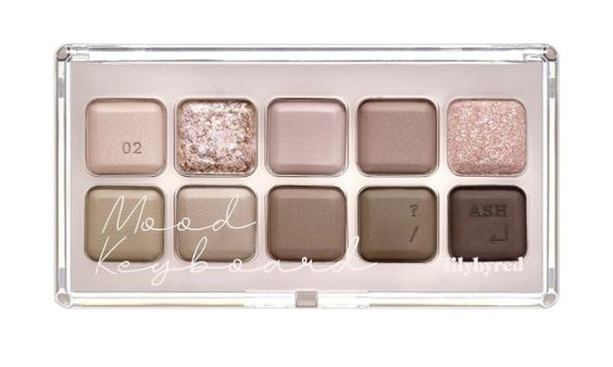 Lilybyred Mood Keyboard – 10-shade eye shadow palette with a mix of matte, shimmer, and glitter textures for creating bold, sassy eye makeup looks.