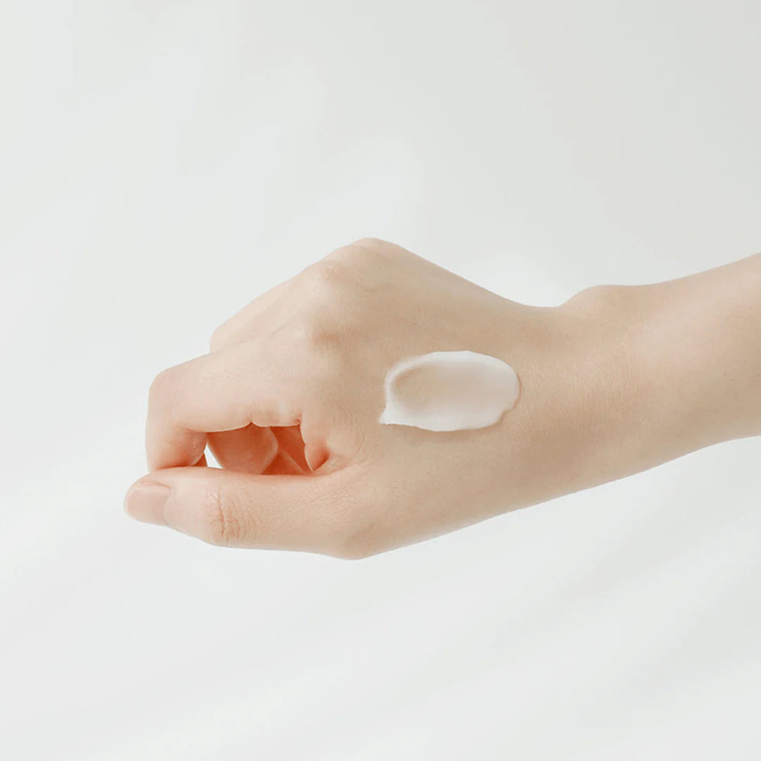 The Beauty of Joseon Apricot Blossom Peeling Gel 100ml bottle, offering a gentle, plant-derived exfoliation experience with Prunus Mume Flower Water and hydrating ingredients