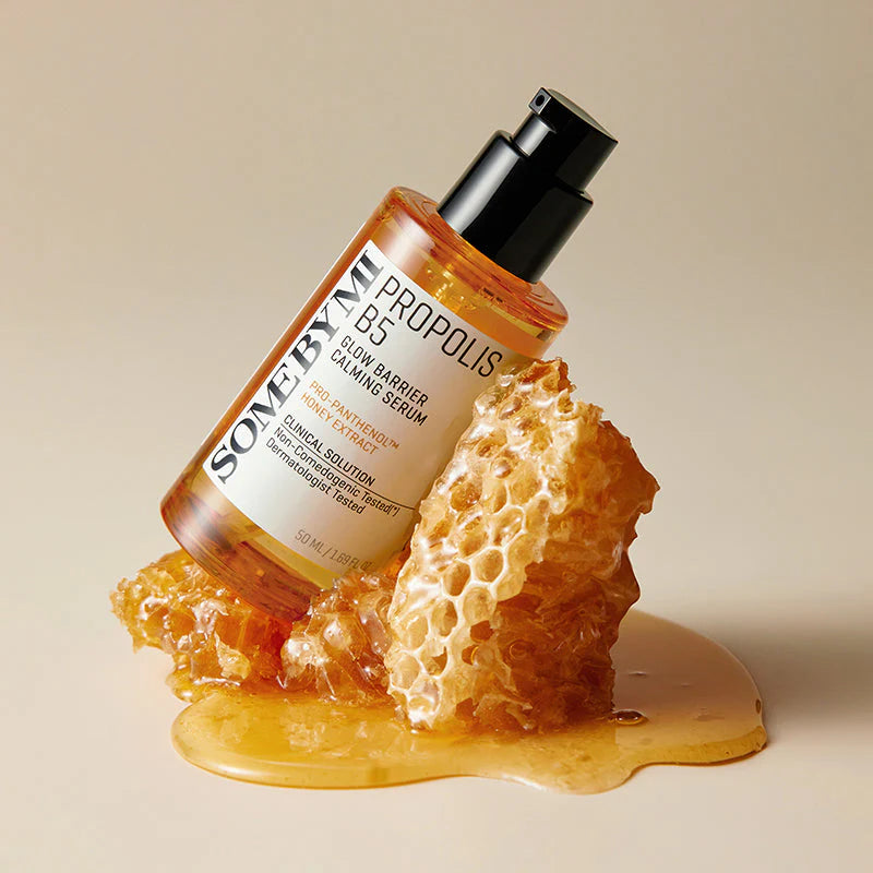 Some By Mi Propolis B5 Glow Barrier Calming Serum – Main ingredients include Propolis Extract, Centella Asiatica (CICA), and Niacinamide to calm, repair, and protect the skin.