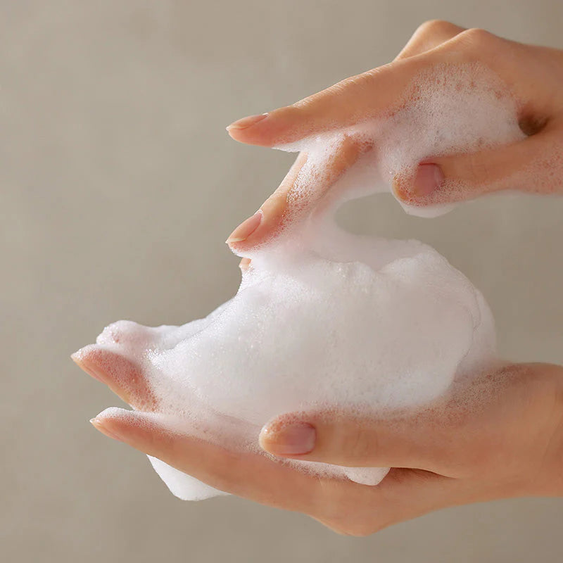 Some By Mi AHA BHA PHA Miracle Acne Body Cleanser – Lathering foam that gently exfoliates and cleanses with AHA, BHA, and PHA to clear acne and reveal smoother skin.