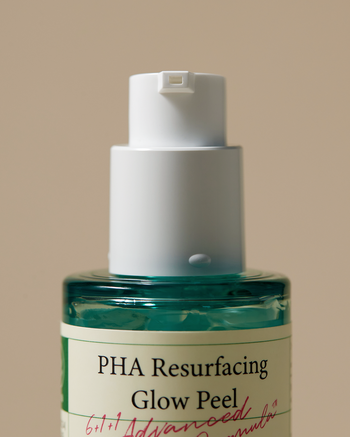 AXIS-Y PHA Resurfacing Glow Peel: A gentle exfoliating gel with 10% PHA and natural extracts like cucumber, papaya, and centella asiatica to clear pores, brighten skin, and promote a smooth, radiant complexion