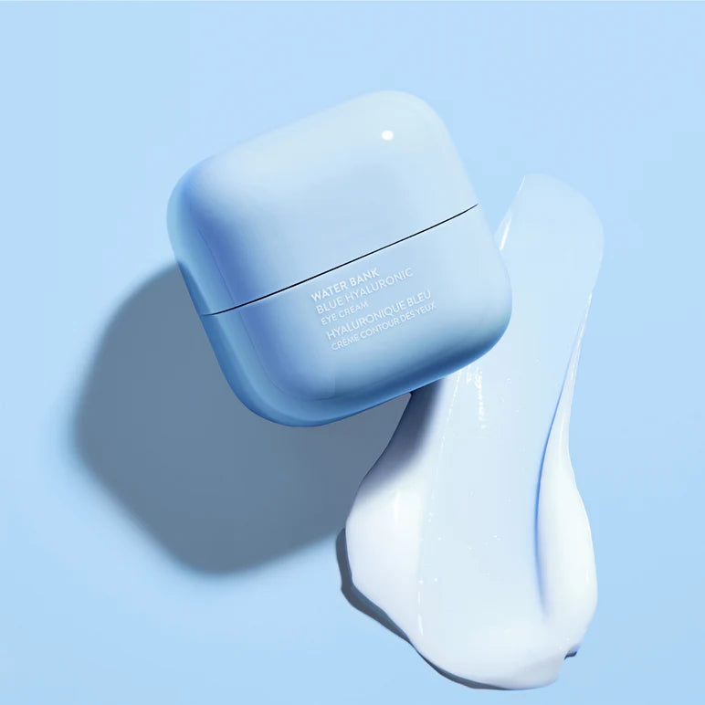 Lightweight, silky-soft texture of Laneige Water Bank Blue Hyaluronic Eye Cream – Absorbs quickly for deep hydration and a smooth, refreshed under-eye area.