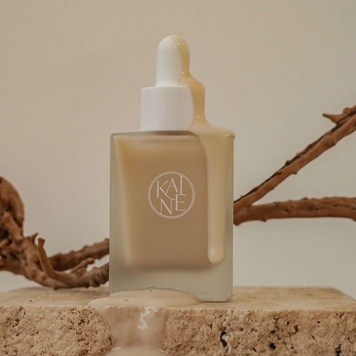 Lightweight and fast-absorbing texture of KAINE Chaga Collagen Charging Serum for deep hydration and smooth skin