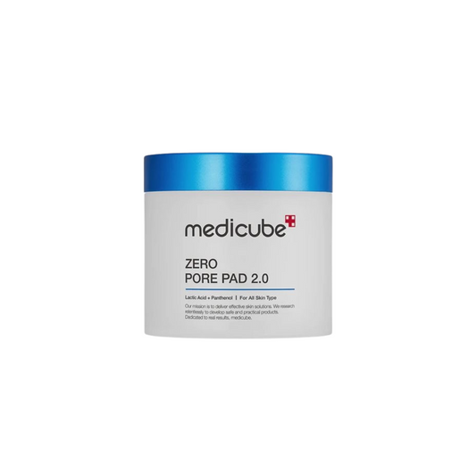 Medicube Zero Pore Pad – A jar of pore-refining pads designed to minimize enlarged pores and balance excess sebum, infused with BHA (Salicylic Acid) and AHA for exfoliation and clearer skin.