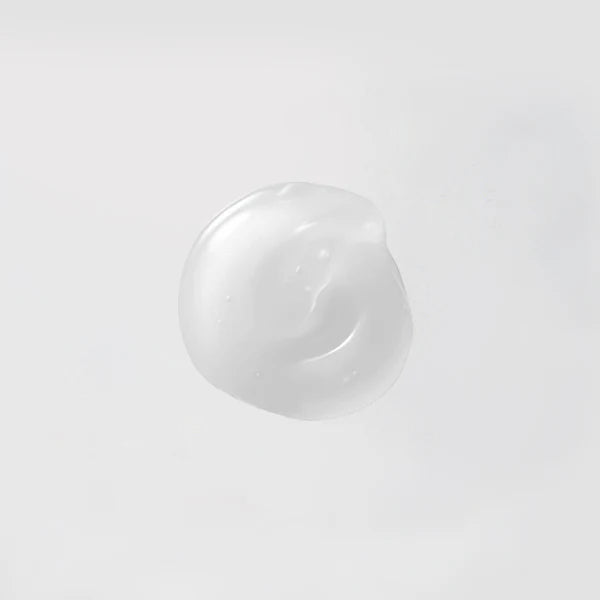 Close-up of I’m From Vitamin Tree Water Gel – lightweight, cooling gel texture providing deep hydration without stickiness