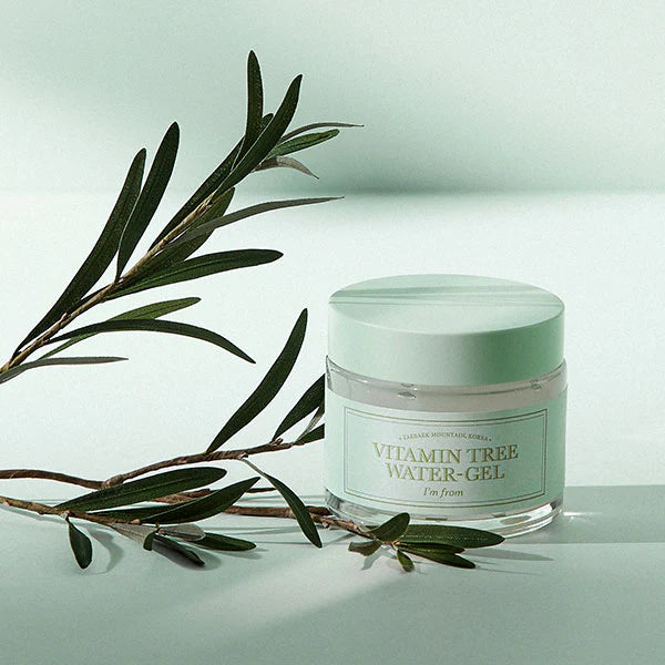 I’m From Vitamin Tree Water Gel – 75g jar with 68% Vitamin Tree Leaf Water, deeply hydrating and soothing for sensitive skin