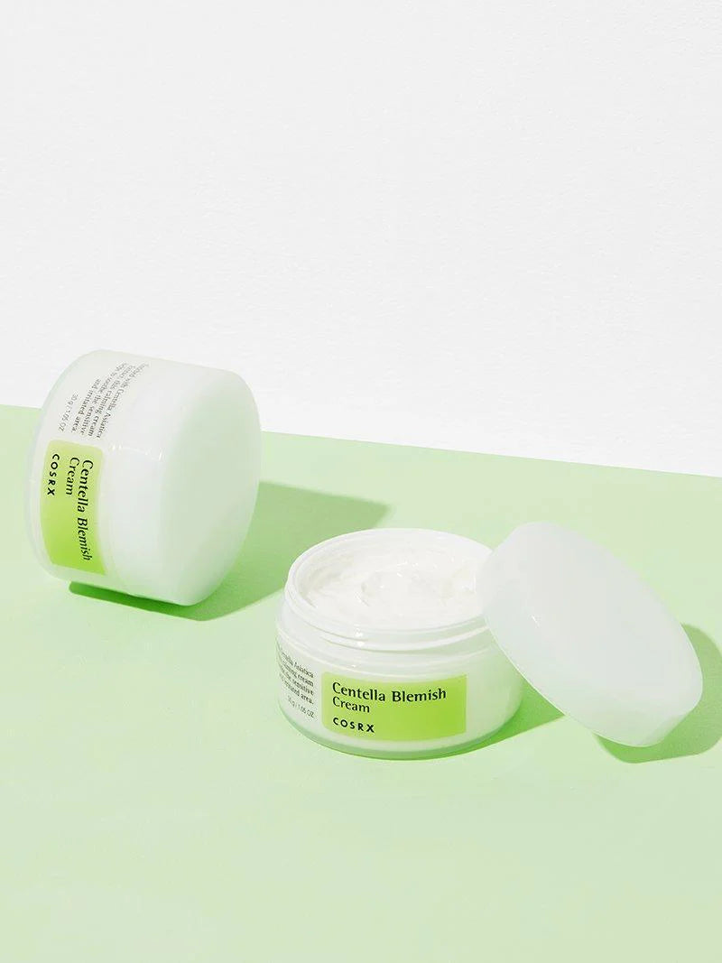 Cosrx Centella Blemish Cream – 30ml cream formulated with 50.79% centella water and 7% zinc oxide to reduce inflammation and heal blemishes