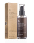 Benton Snail Bee High Content Essence packaging – Free from parabens, artificial fragrances, and silicones, featuring skin-repairing snail secretion and anti-ageing peptides