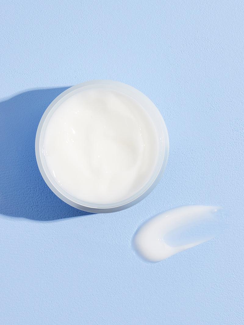 COSRX Hyaluronic Acid Intensive Cream – Absorbs quickly into skin to provide long-lasting hydration without leaving a greasy residue
