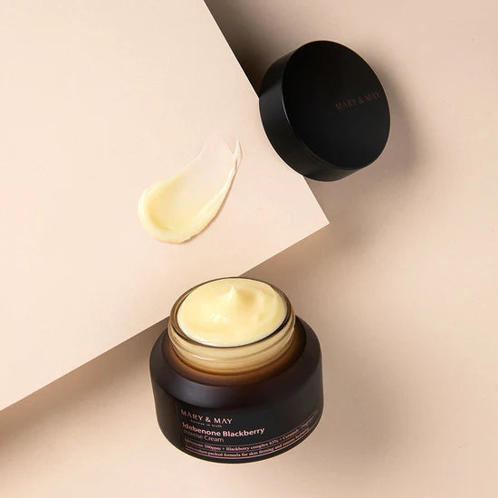 Using Mary & May Idebenone + Blackberry Complex Intensive Total Care Cream on sensitive skin – Demonstrating the gentle application and how the cream soothes and nourishes without irritation.