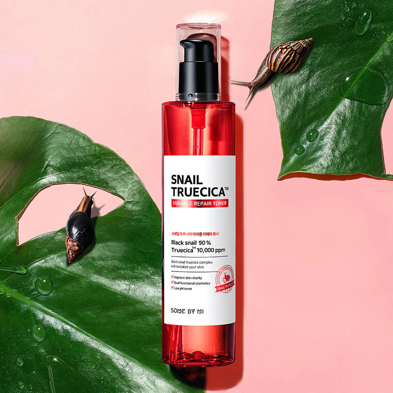 Some By Mi Snail Truecica Miracle Repair Toner – Highlighting the key ingredients like snail secretion filtrate, niacinamide, and centella asiatica for skin repair and brightening.