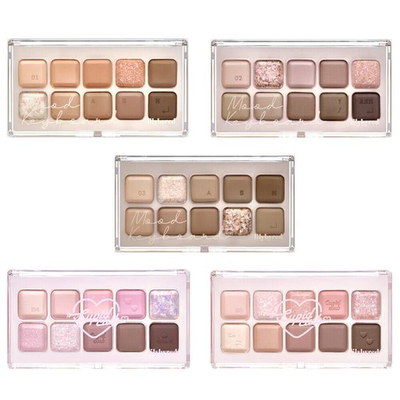 Lilybyred Mood Keyboard – 10-shade eye shadow palette with a mix of matte, shimmer, and glitter textures for creating bold, sassy eye makeup looks.
