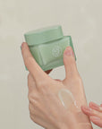 How to use Kaine Green Calm Aqua Cream - apply a moderate amount to clean skin and gently tap for deep hydration and soothing benefits
