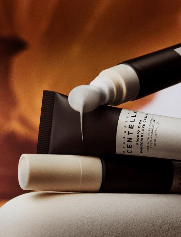 Close-up of Skin1004 Probio-Cica Bakuchiol Eye Cream – Rich, creamy texture that quickly absorbs into the skin, leaving it soft and firm without a greasy residue.