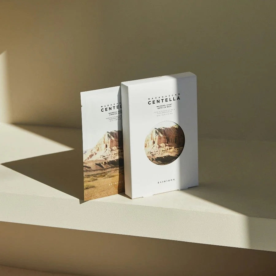 Skin1004 Madagascar Centella Watergel Sheet Ampoule Mask – 5 sheets per box, designed to deeply hydrate and soothe irritated skin with rich ampoule essence.
