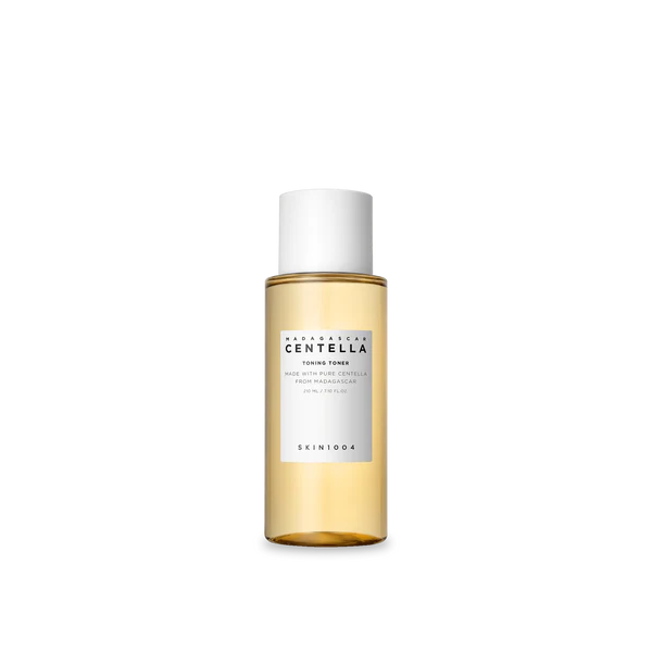 Skin1004 Madagascar Centella Toning Toner – A gentle exfoliating toner with Centella Asiatica and PHA to improve skin texture and hydration.