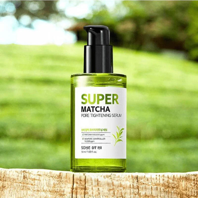 Some By Mi Super Matcha Pore Tightening Serum – A lightweight serum formulated with 93% matcha water to control oil, tighten pores, and hydrate the skin, perfect for oily and large pores.