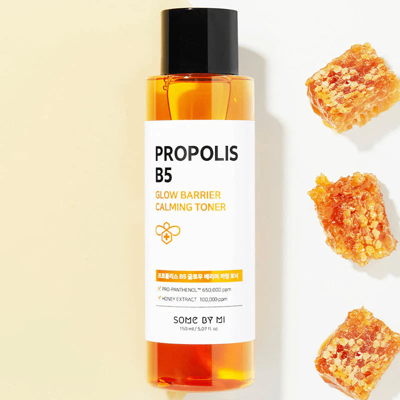 Some By Mi Propolis B5 Glow Barrier Calming Toner – A soothing and moisturizing toner with Propolis Extract, Honey, Royal Jelly, and Centella Asiatica to calm and hydrate the skin.