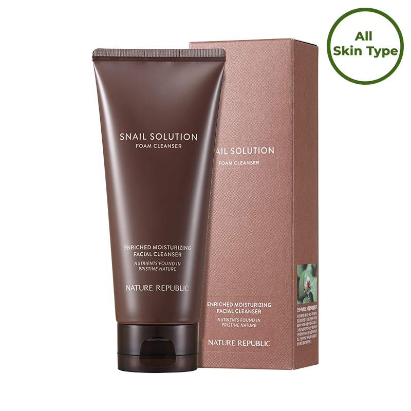 Nature Republic Snail Solution Foam Cleanser in a 150 ml bottle with packaging highlighting the snail secretion filtrate and Neofinetia Falcata extract.