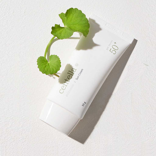 Mixsoon Centella Sun Cream – Lightweight, non-greasy sunscreen with SPF 50+ PA++++ for broad-spectrum UV protection and soothing benefits from Centella Asiatica.
