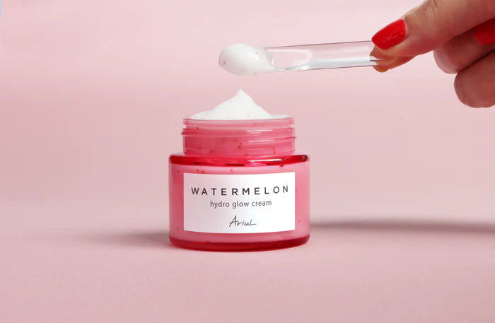 Ariul Watermelon Hydro Vital Cream brightens skin, leaving it with a healthy, radiant glow and a soft, smooth texture