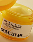 Some By Mi Yuja Niacin Brightening Sleeping Mask – Close-up showing the smooth, rich texture of the mask, which deeply hydrates and nourishes skin overnight.
